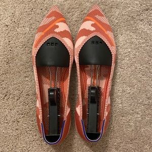 Rothys peach camo size 10